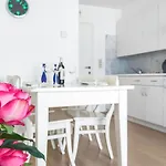1 Bedroom Amazing In Ostende