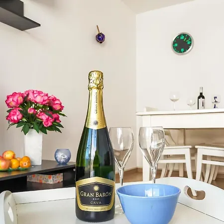 1 Bedroom In * Ostend
